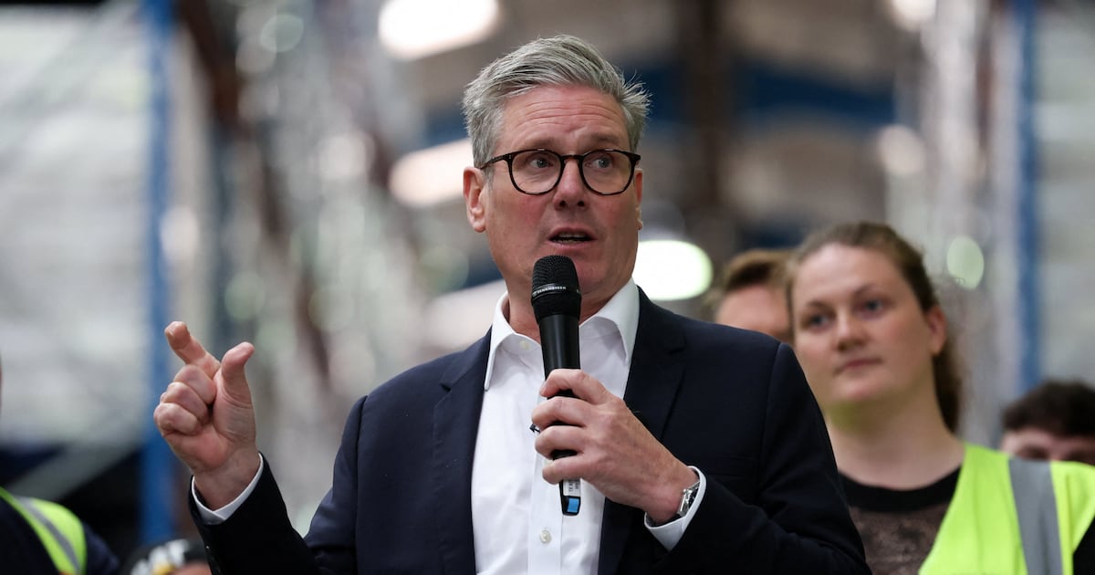 UK Prioritizes Peace: Starmer's Legal & Principled Choice on Iran Conflict